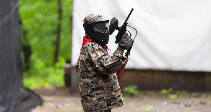 Découvrez le paintball conçu spécialement pour les enfants.
